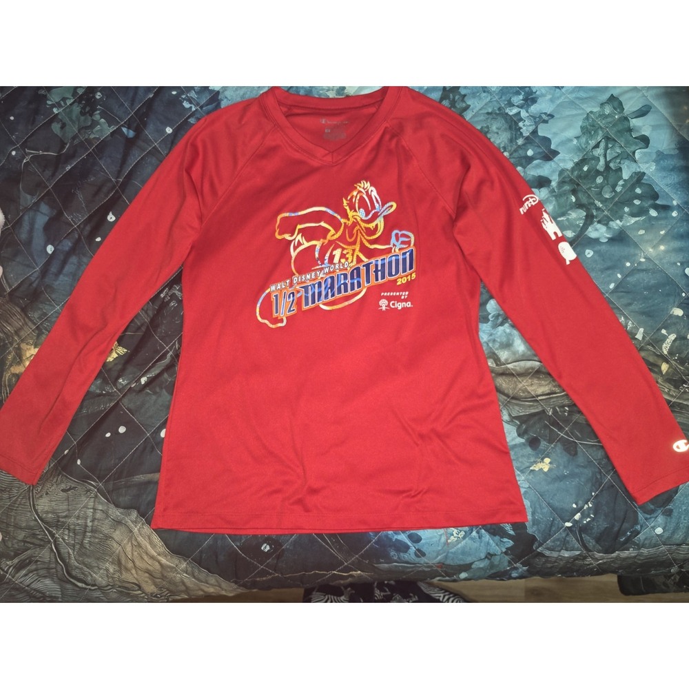 Run Disney 2015 Half Marathon Champion Red Long Sleeve Donald Duck Shirt M